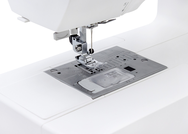 Професійної швейної техніки